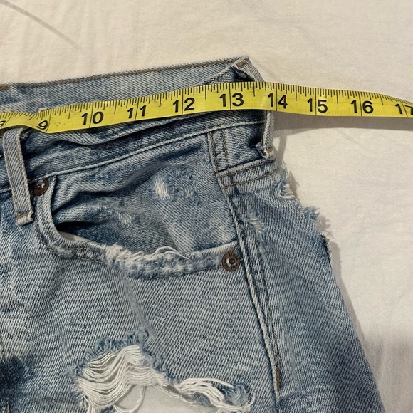 American Eagle 90’s Boyfriend shorts - Picture 4 of 4